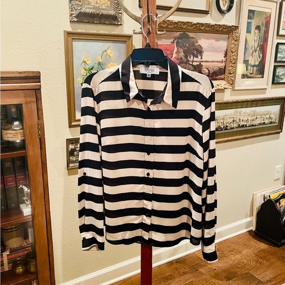 Kasper Separates roll tab sleeve button down blouse M tan black stripe flowy - Picture 2 of 10